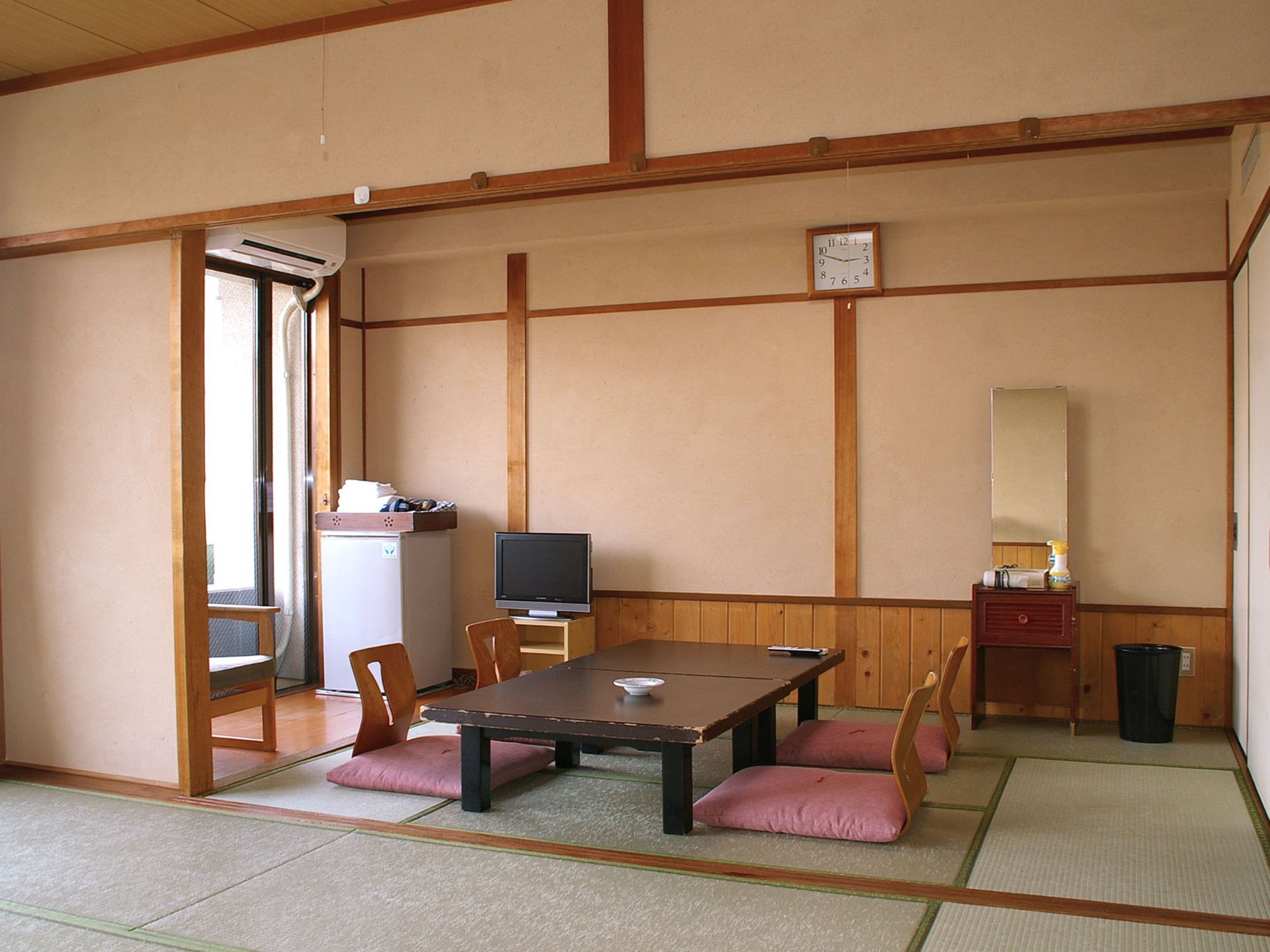קיוטו Kanko Ryokan Hotel Omiya מראה חיצוני תמונה